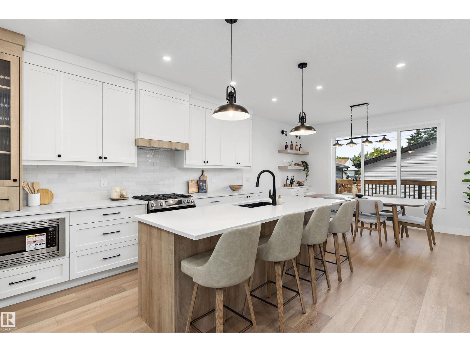14512 86 Av Nw Property Photo 1