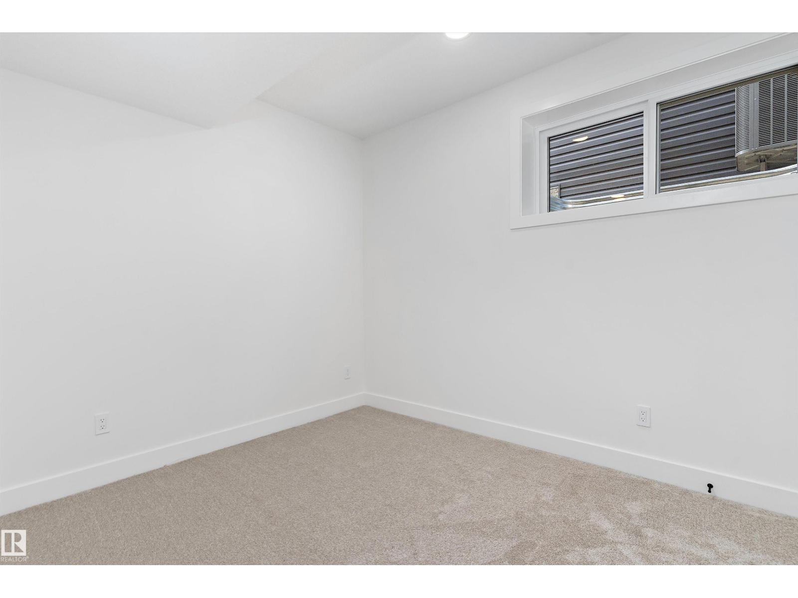 14512 86 Av Nw Property Photo 38