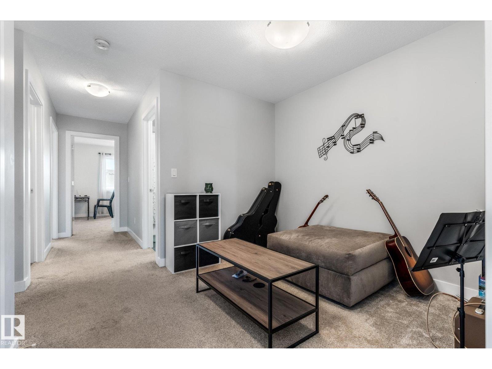 54 Astoria Pl Property Photo 29