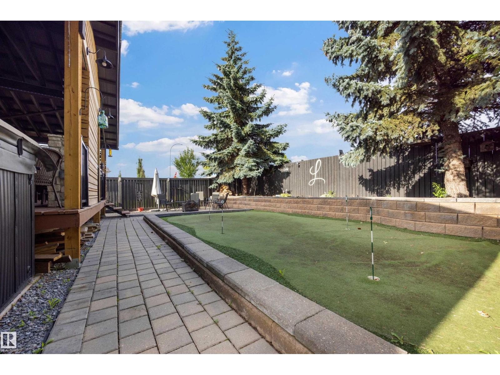 15552 49 St Nw Property Photo 8