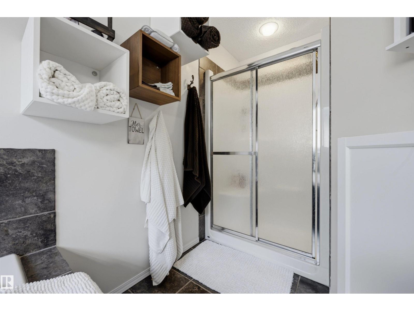 15552 49 St Nw Property Photo 28