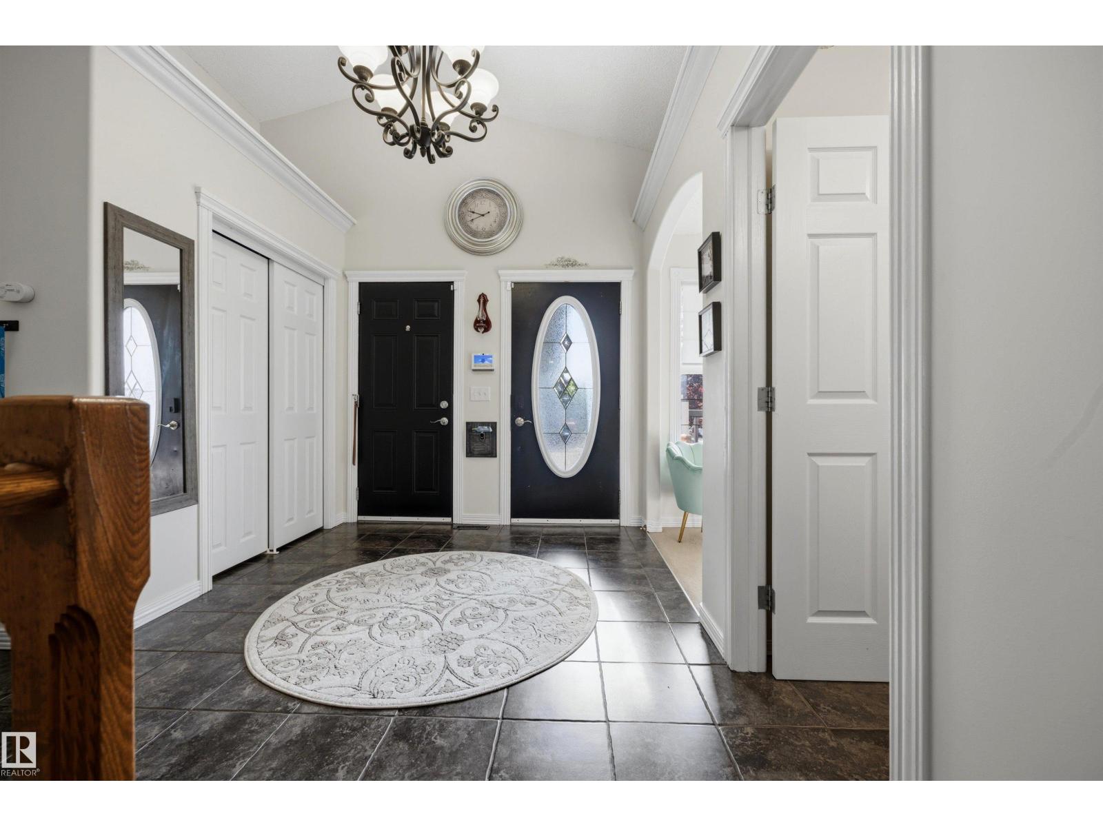 15552 49 St Nw Property Photo 29