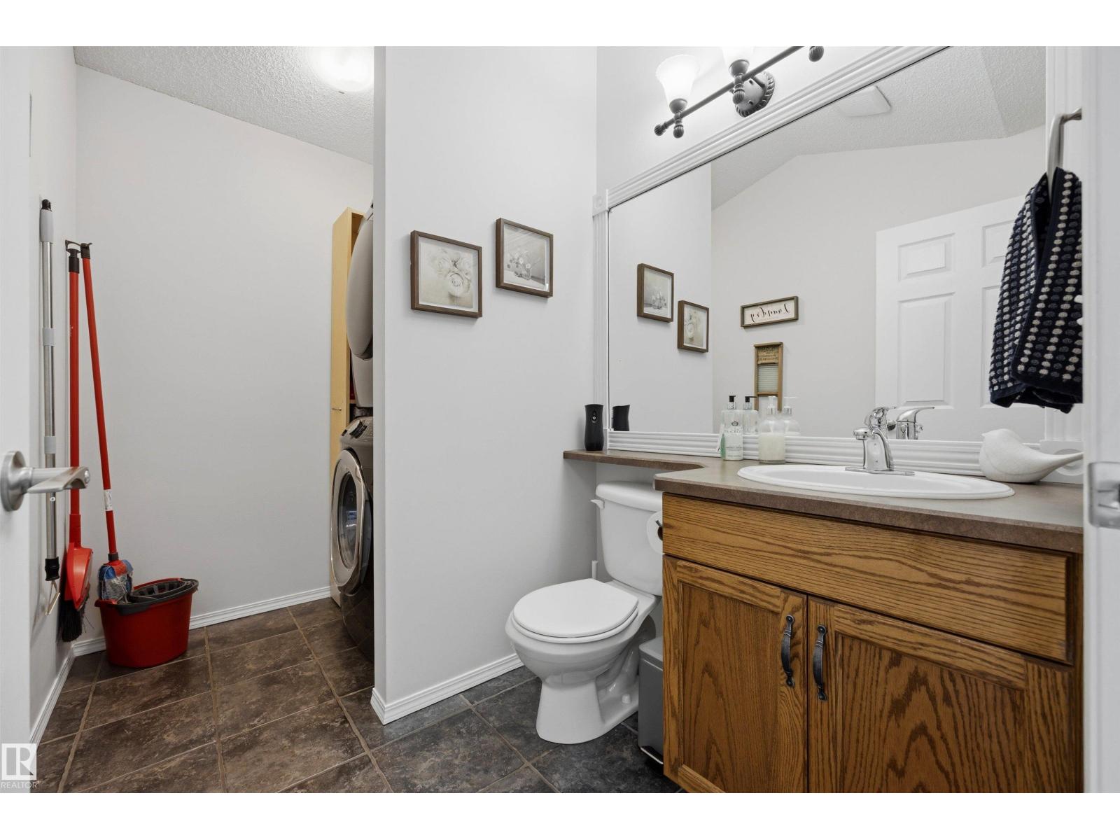 15552 49 St Nw Property Photo 31