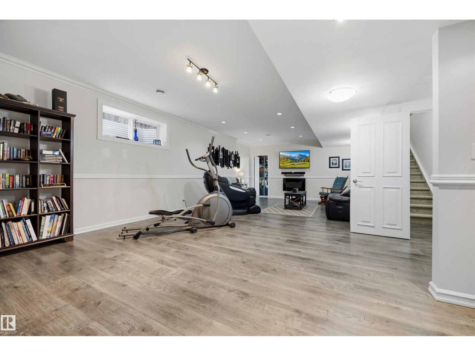 15552 49 St Nw Property Photo 33