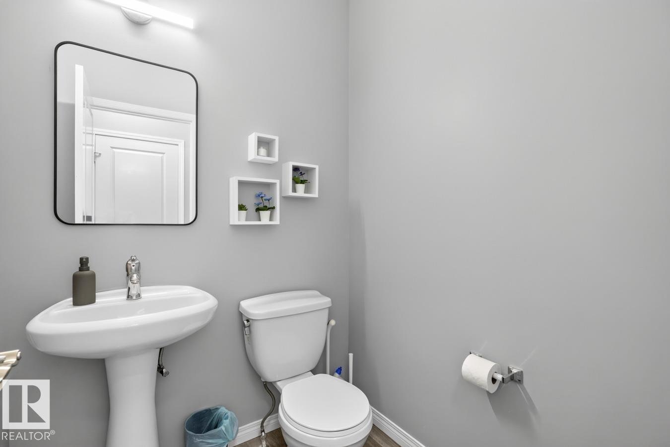 424 Simmonds Wy Property Photo 17