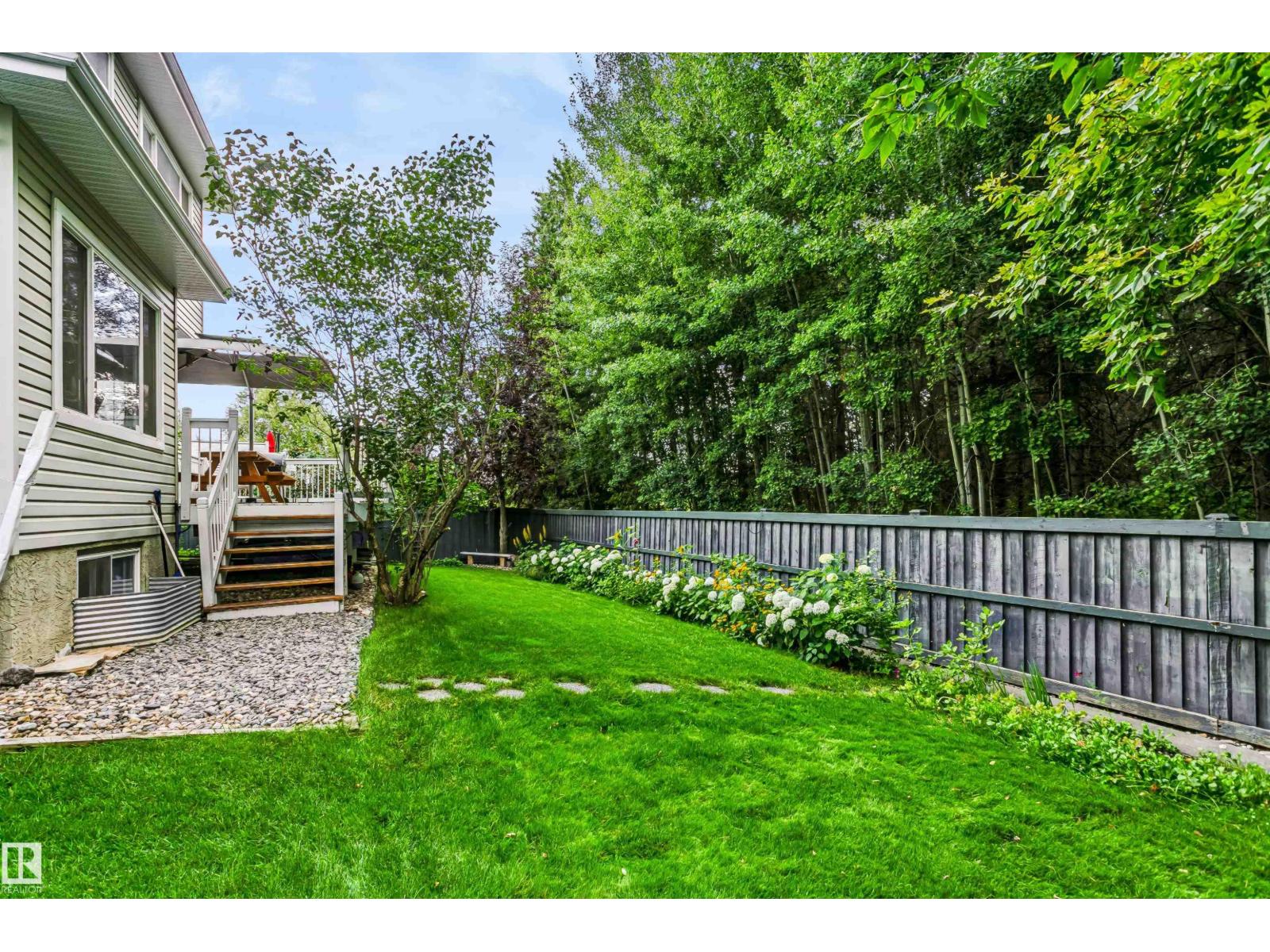1720 ROBERTSON PL SW Property Photo 1