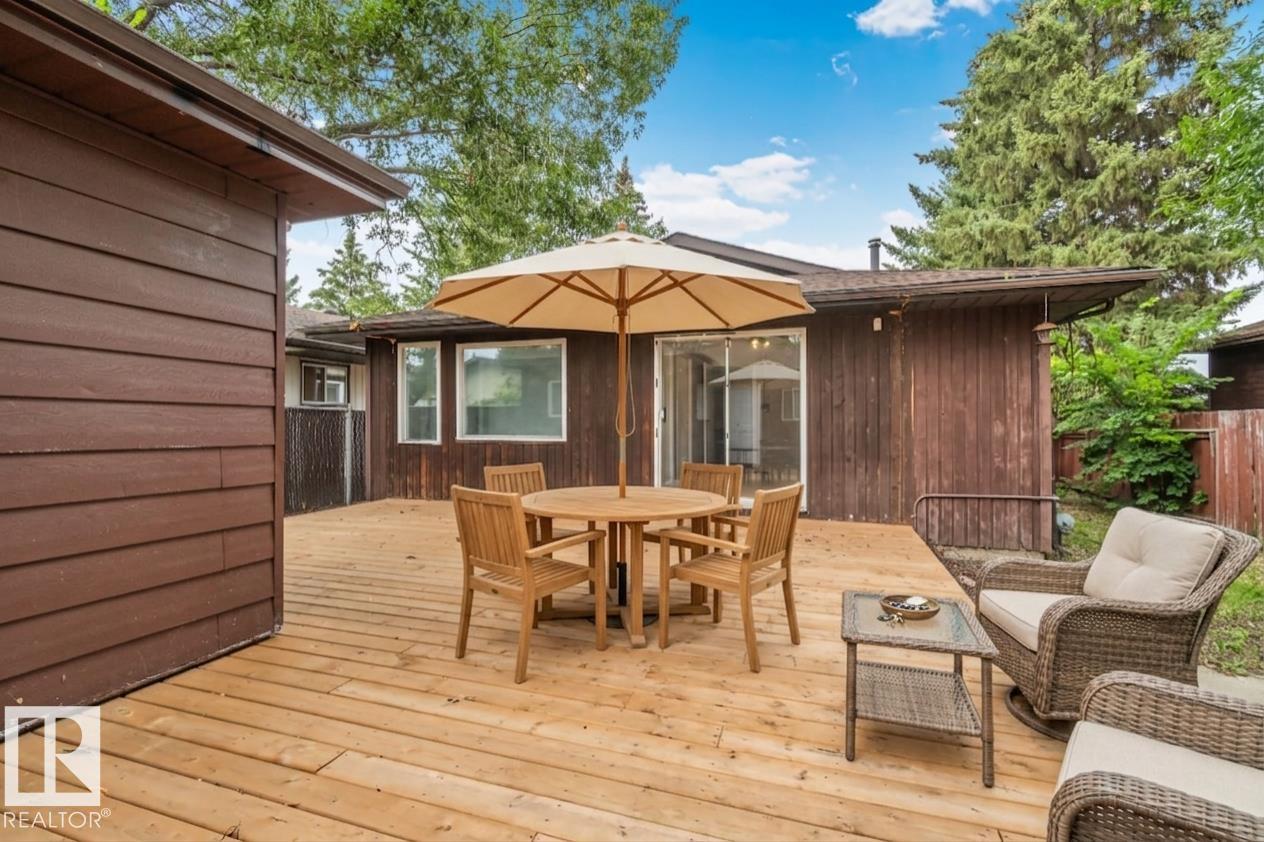5111 40 Av Nw Property Photo 39