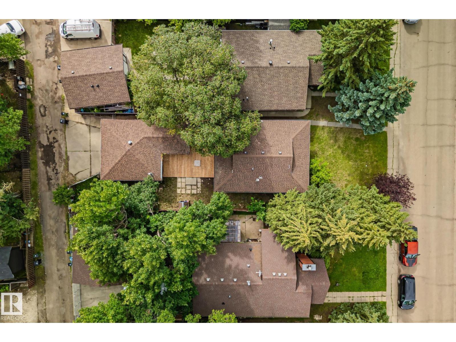 5111 40 Av Nw Property Photo 42