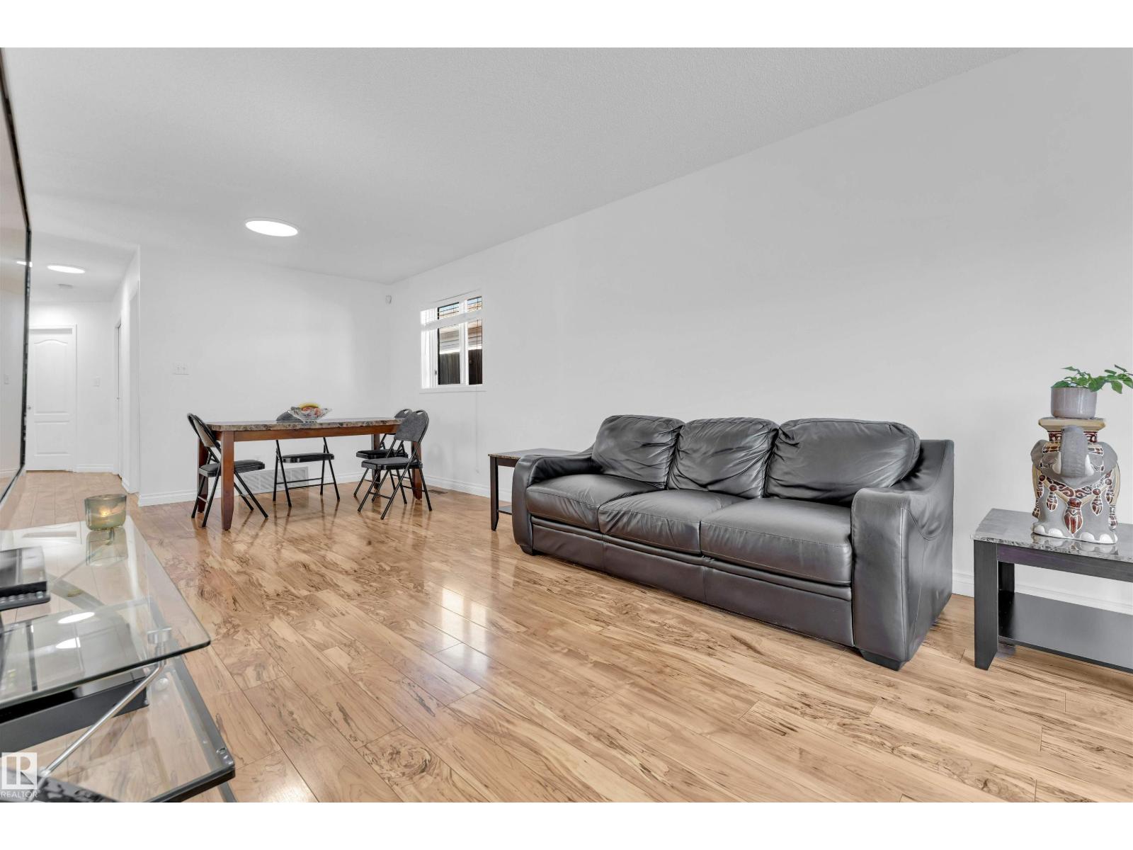 274 Kirkwood Av Nw Property Photo 4