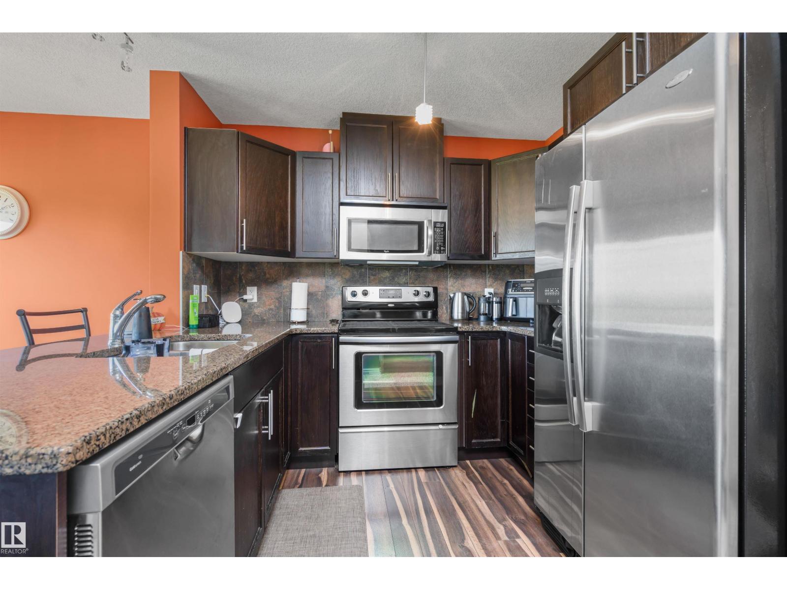 #146 5420 Grant Macewan Bv Property Photo 11