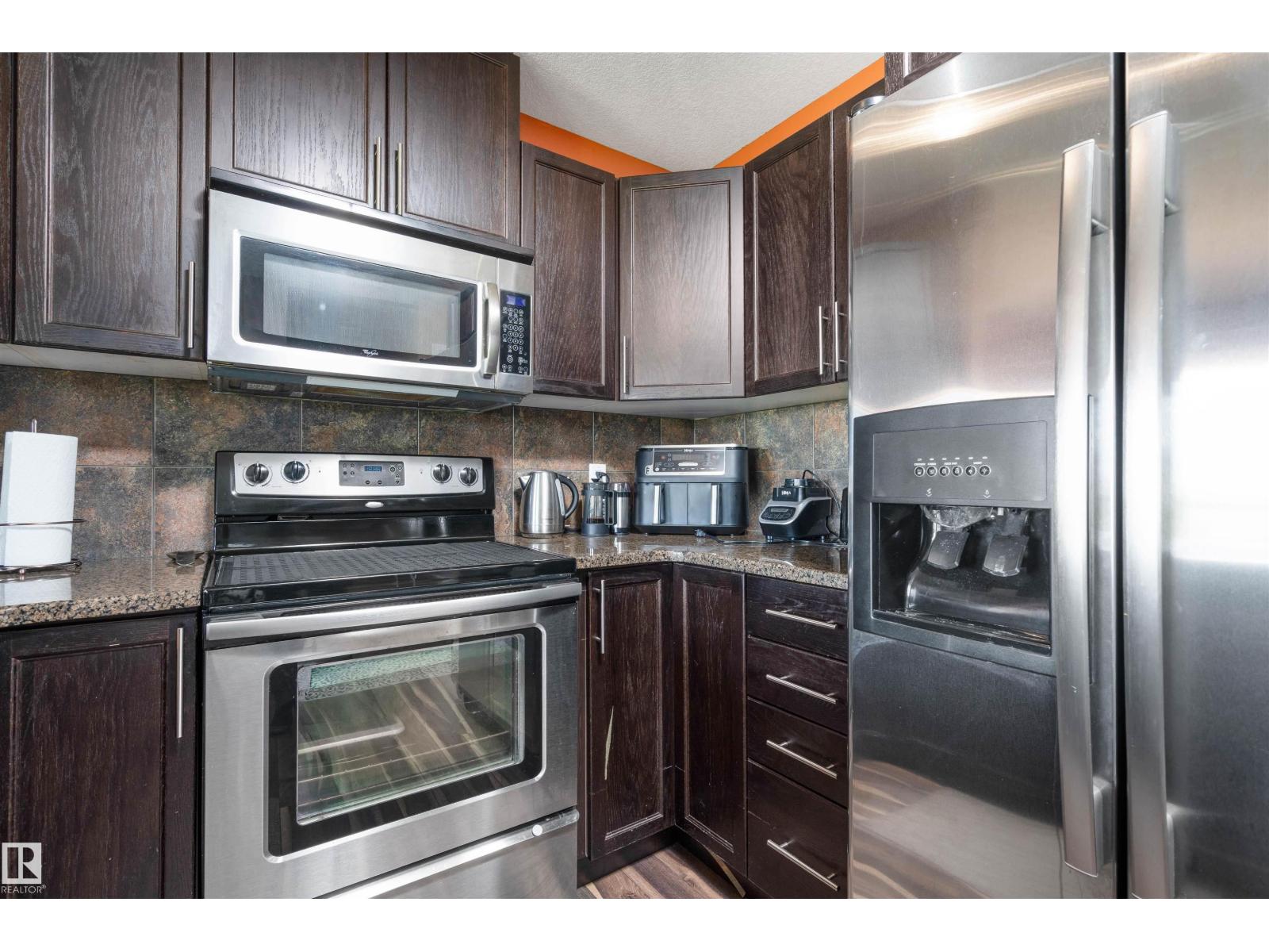 #146 5420 Grant Macewan Bv Property Photo 12