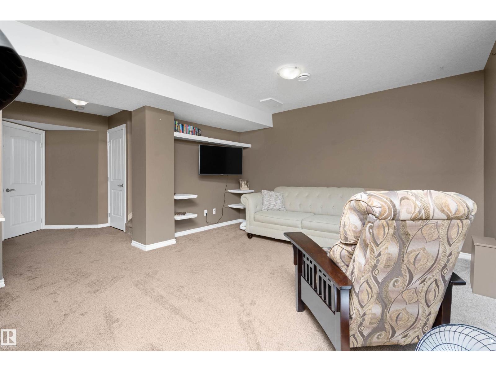 #146 5420 Grant Macewan Bv Property Photo 27