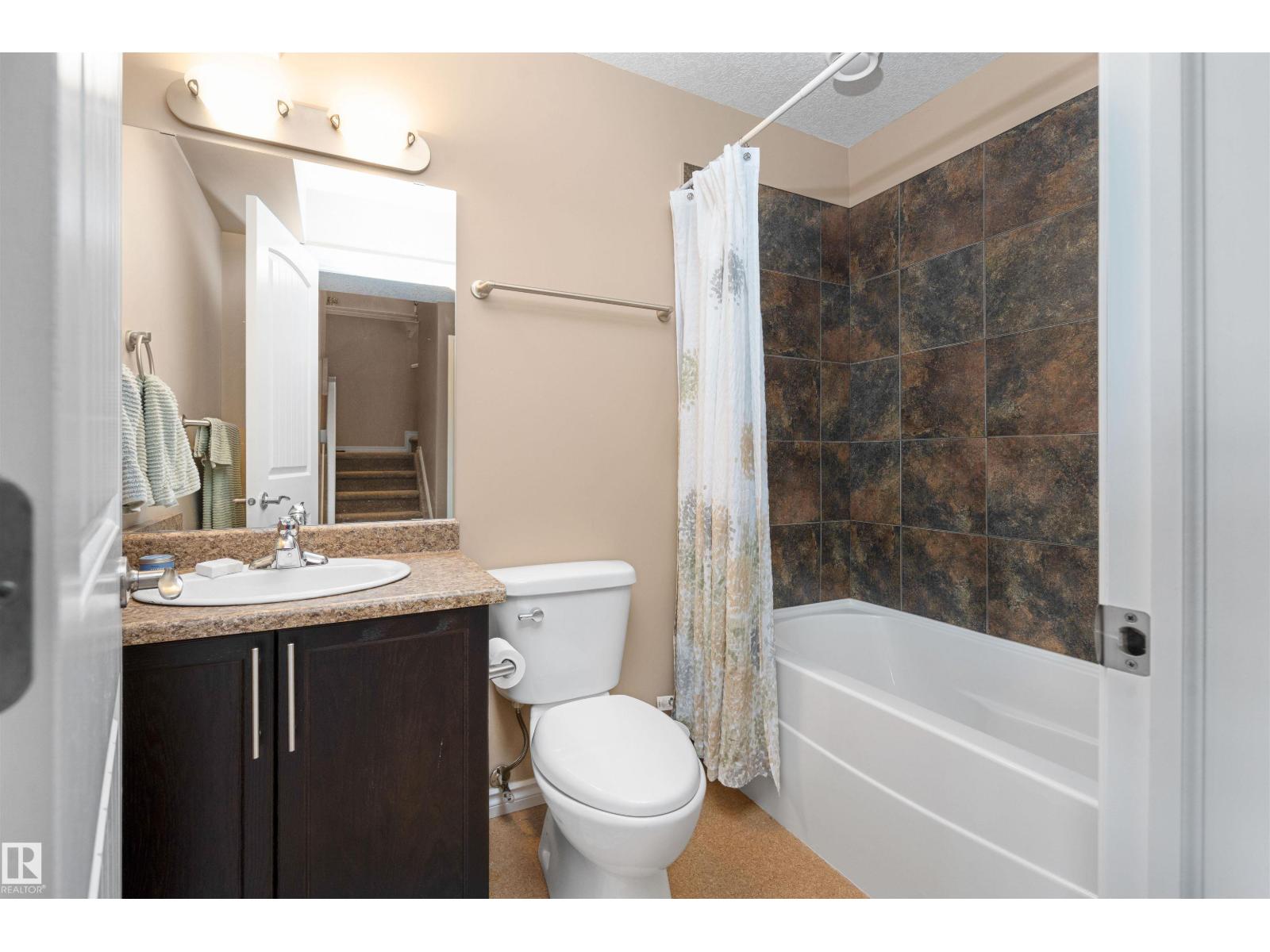 #146 5420 Grant Macewan Bv Property Photo 28