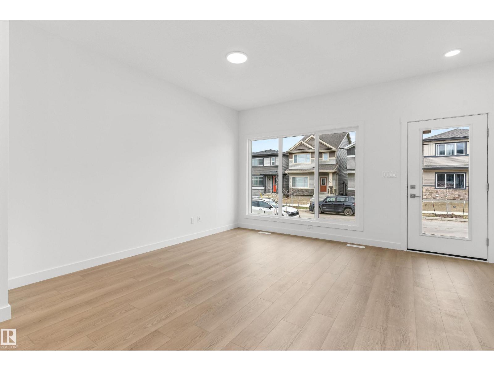 1617 210a St Nw Property Photo 4