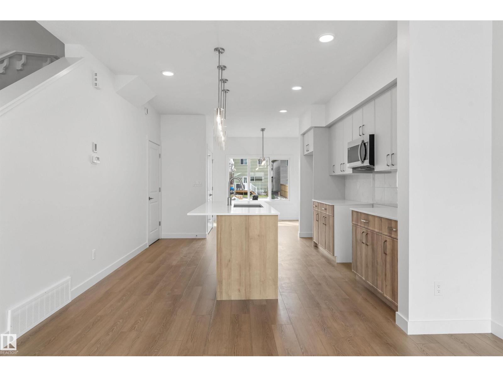 1617 210a St Nw Property Photo 16