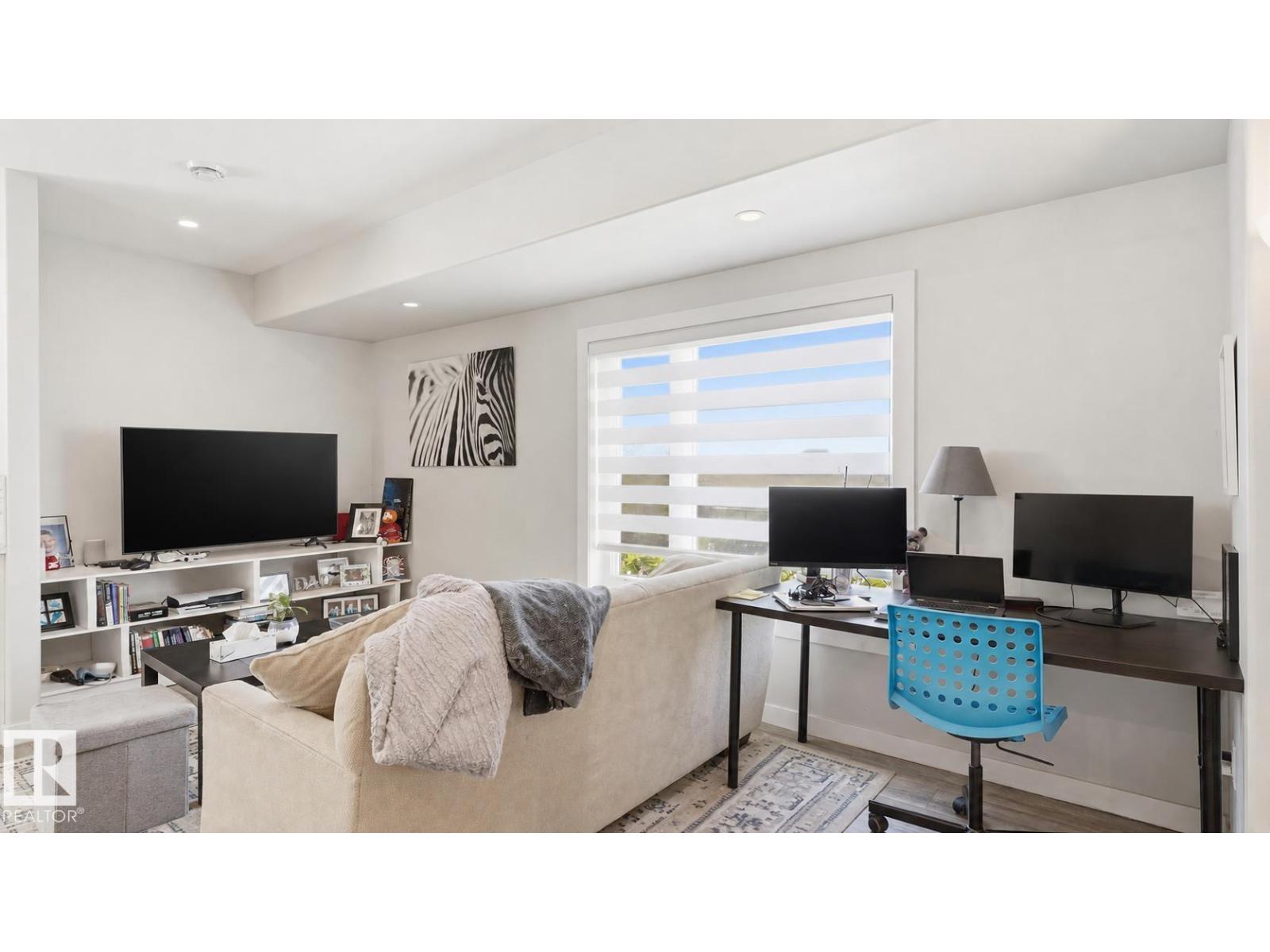 142 Aston Bn Property Photo 28