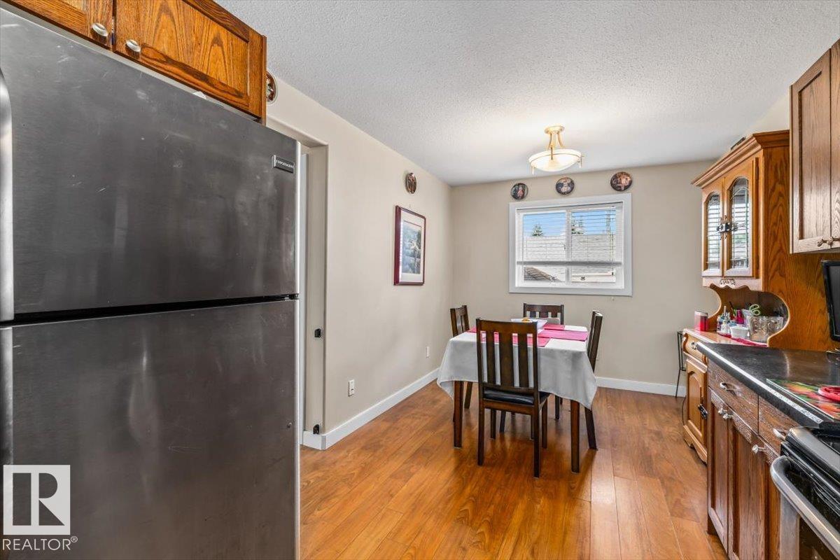 11436 88 St Nw Property Photo 6