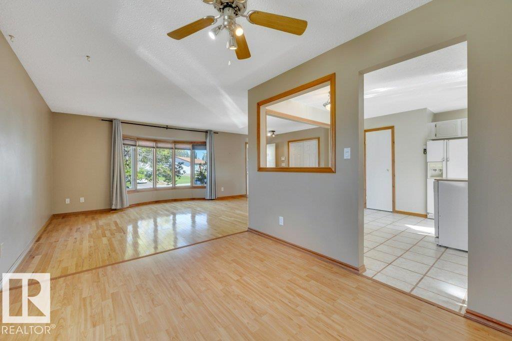 3506 44 St Property Photo 16