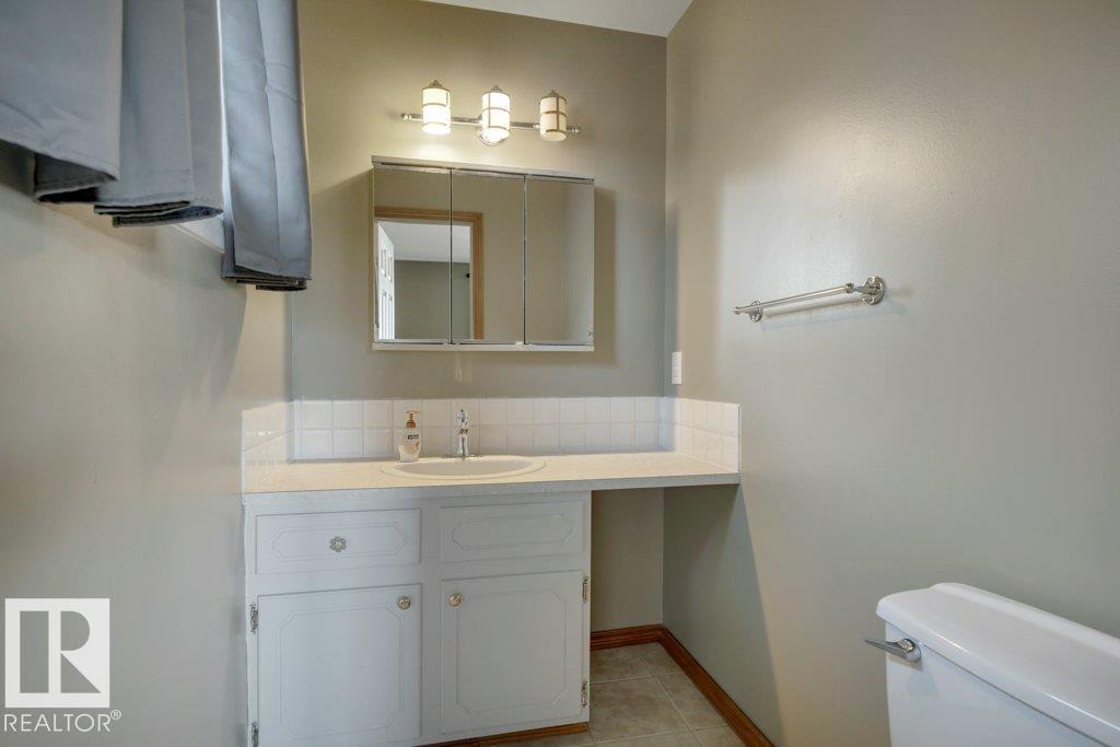 3506 44 St Property Photo 29