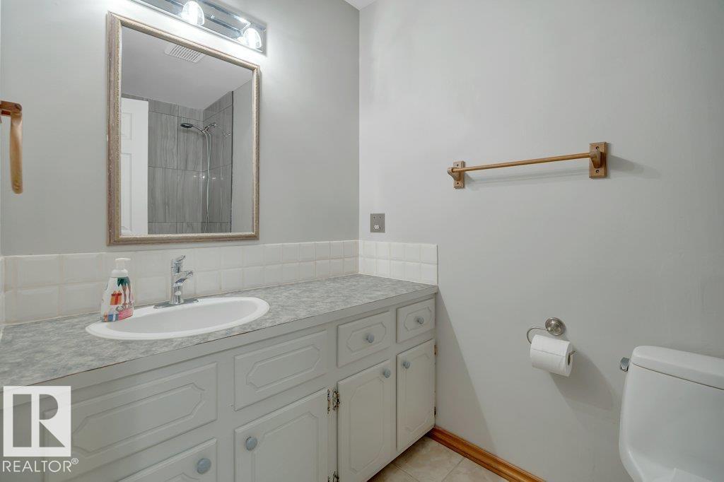 3506 44 St Property Photo 36