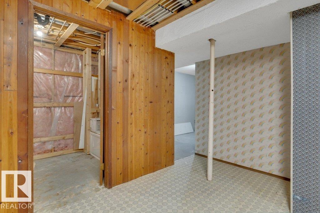 3506 44 St Property Photo 46