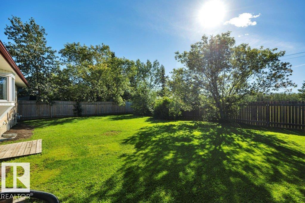 3506 44 St Property Photo 52
