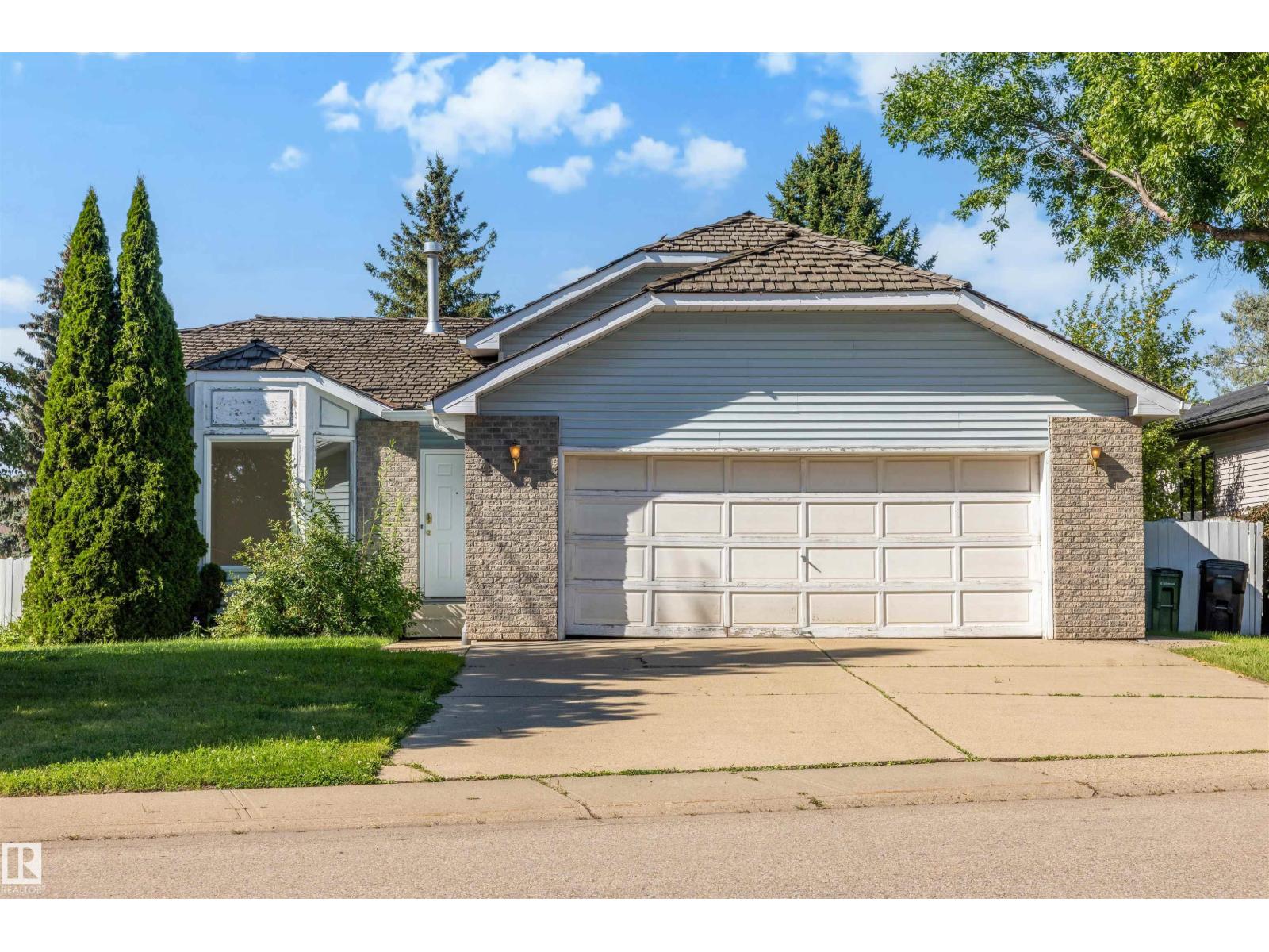 4 BLUE QUILL CR NW