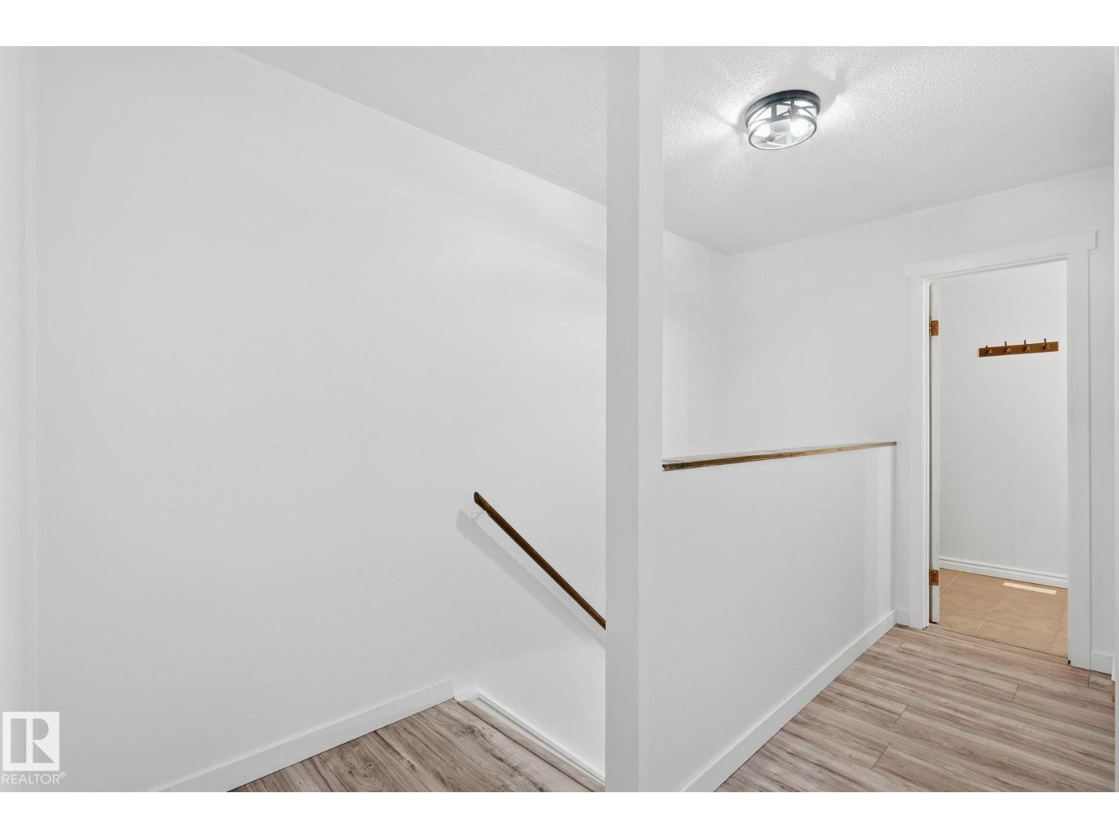 234 Dickinsfield Co Nw Property Photo 15