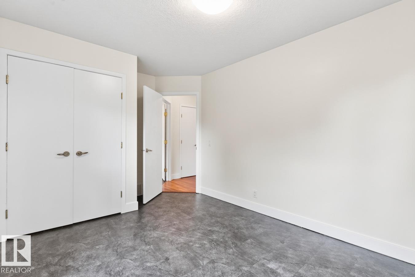 8860 93 St Nw Property Photo 38
