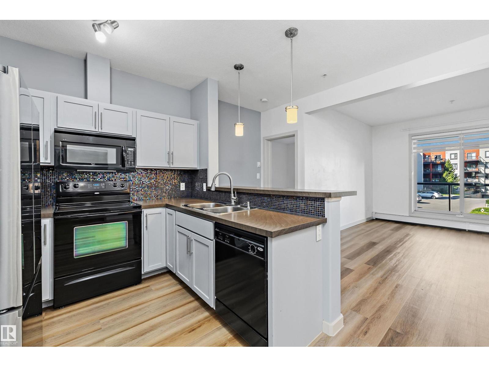 #207 304 Ambleside Li Sw Sw Property Photo 18