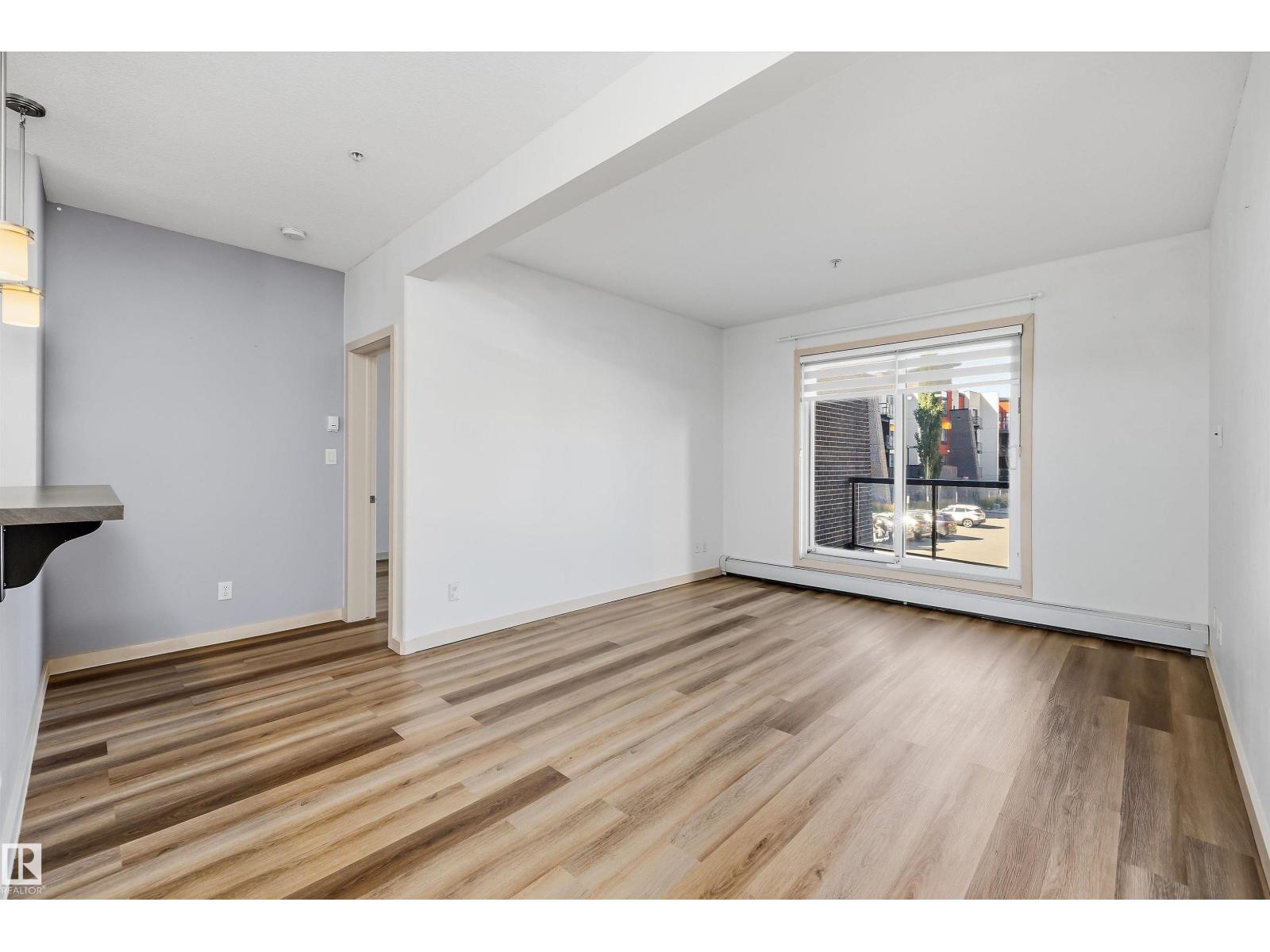 #207 304 Ambleside Li Sw Sw Property Photo 22