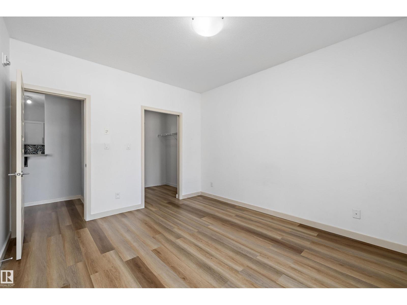 #207 304 Ambleside Li Sw Sw Property Photo 27
