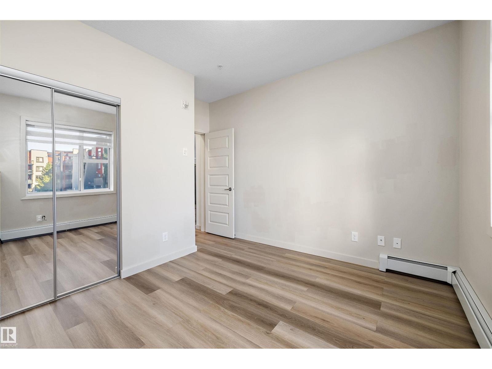 #207 304 Ambleside Li Sw Sw Property Photo 36