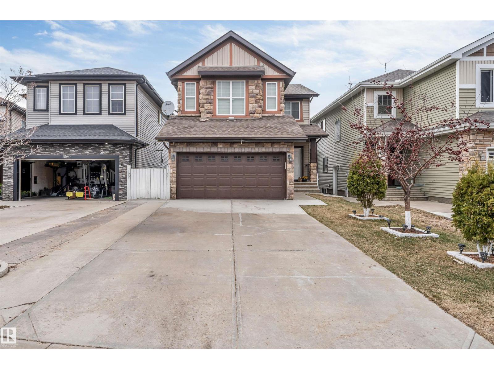 5156 2 AV SW