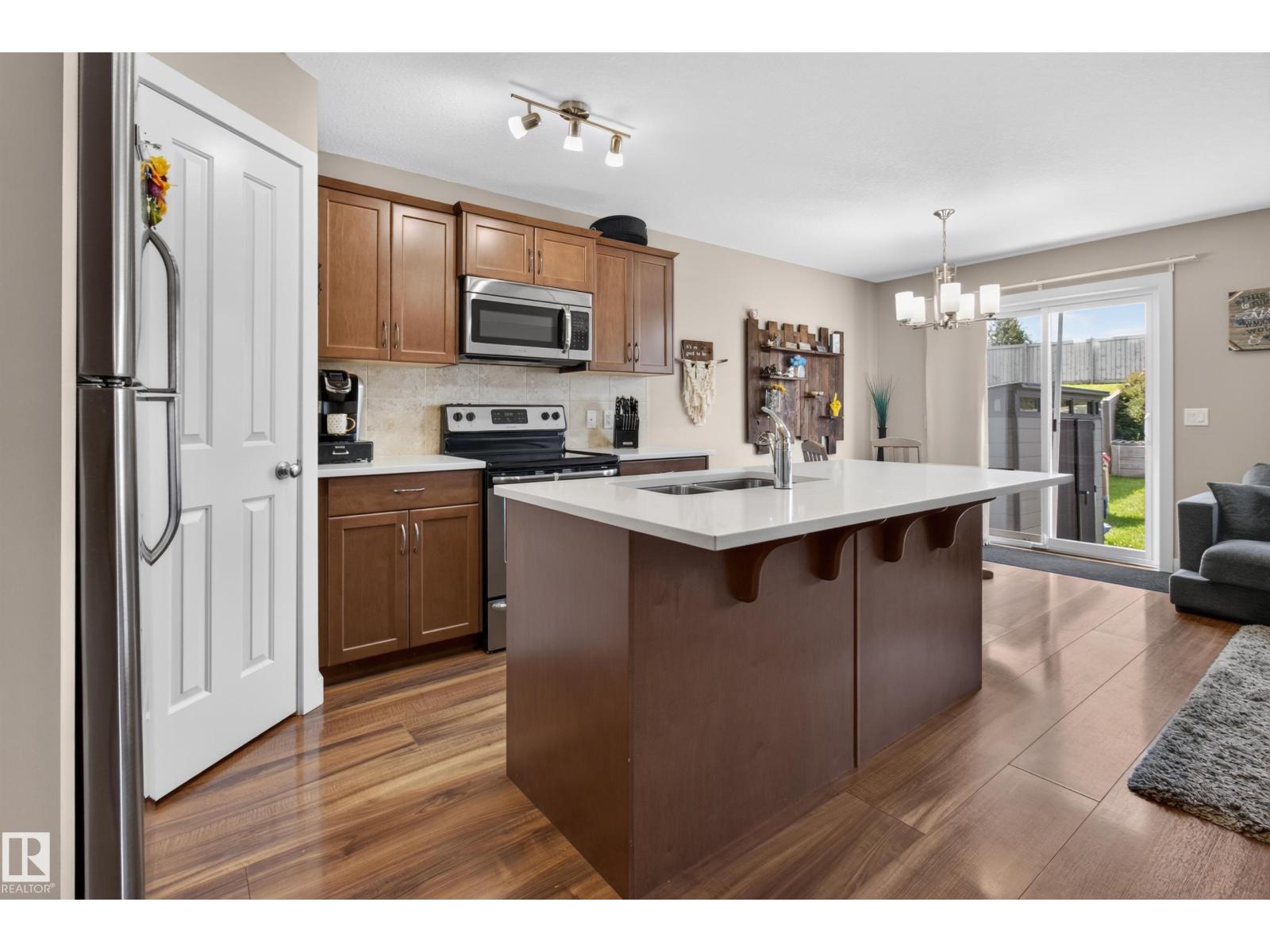 3520 9 St Nw Property Photo 7