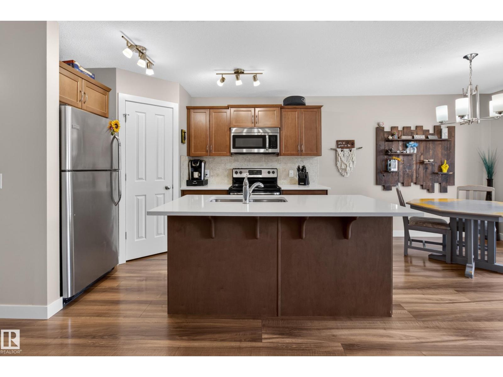 3520 9 St Nw Property Photo 8