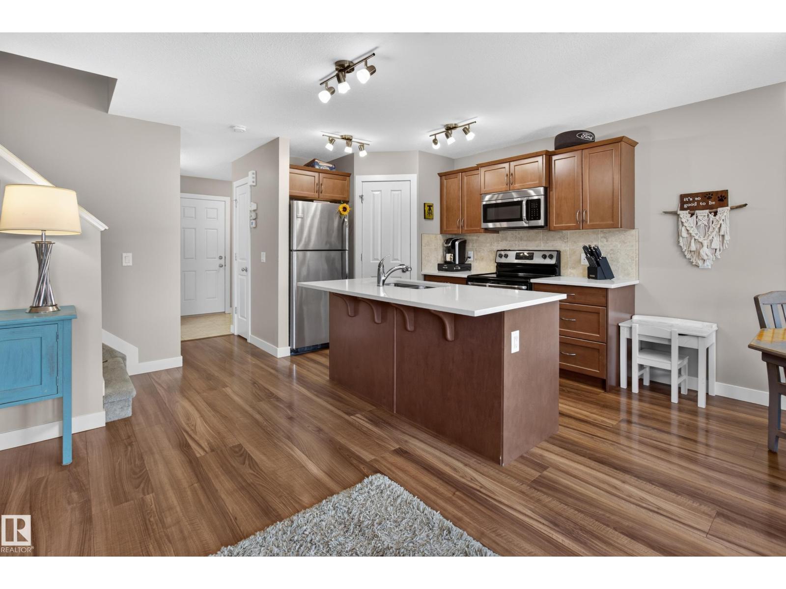 3520 9 St Nw Property Photo 9