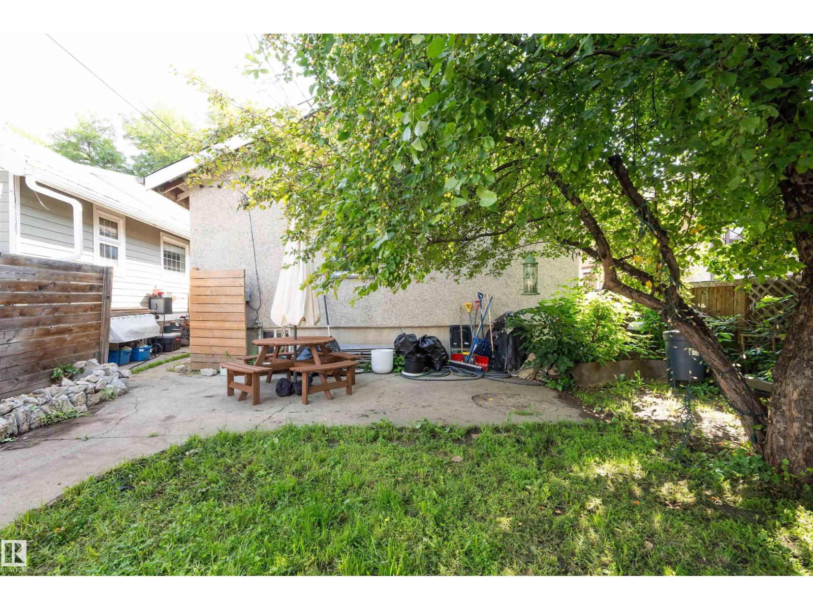 11506 94 St Nw Property Photo 26