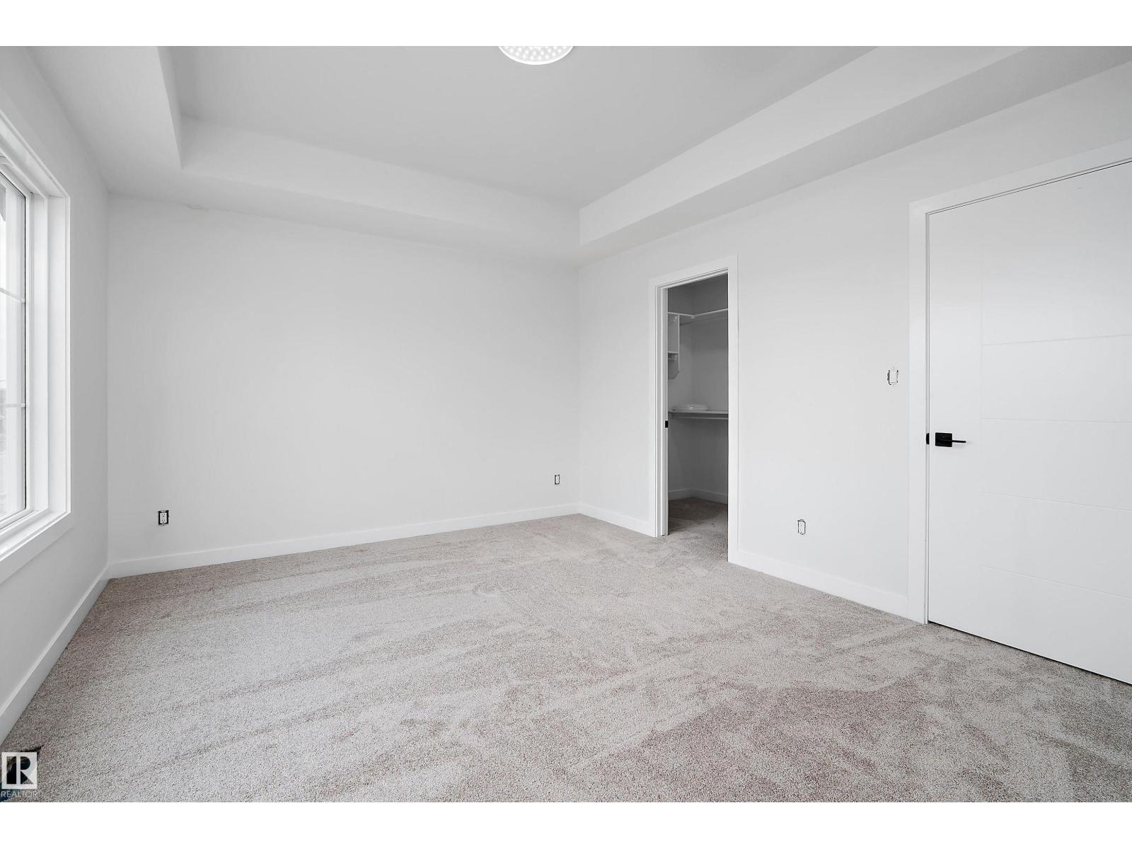 525 Robinson Bv Property Photo 33