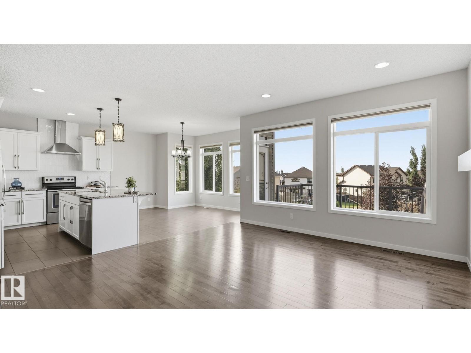 1832 56 St Sw Property Photo 15