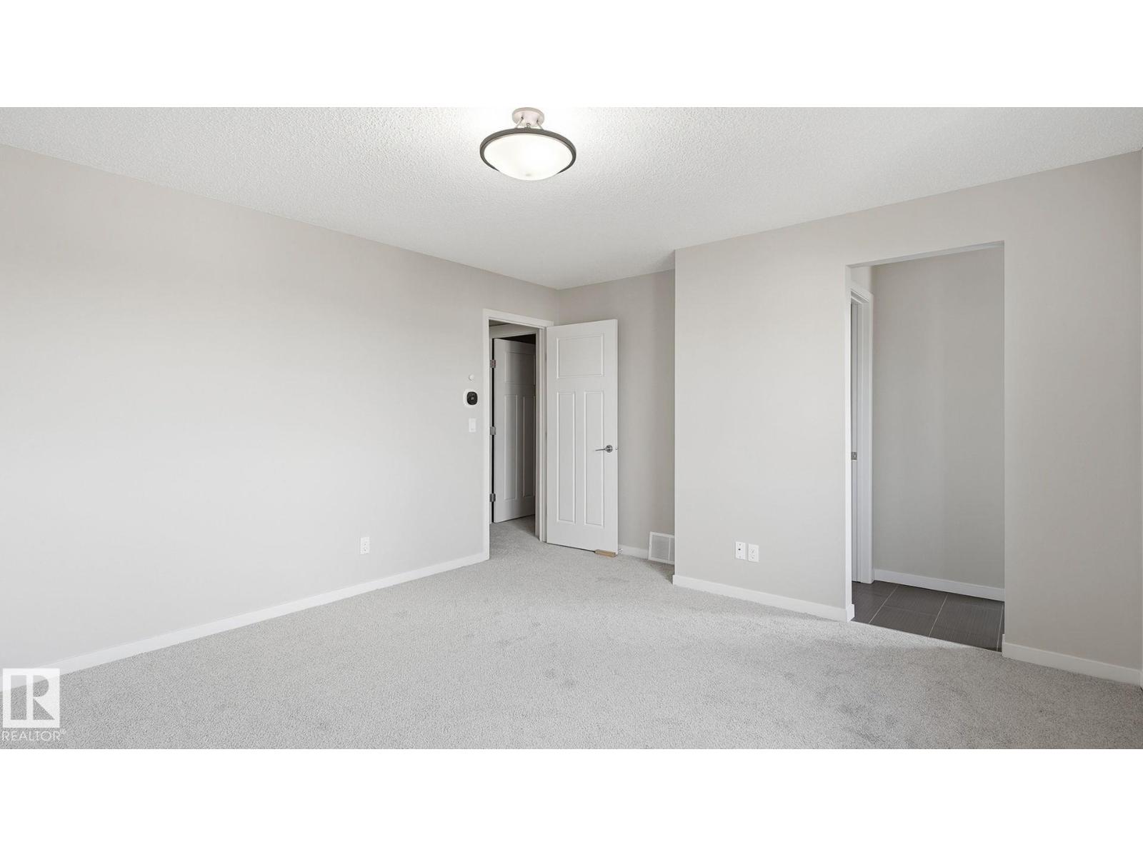 1832 56 St Sw Property Photo 32