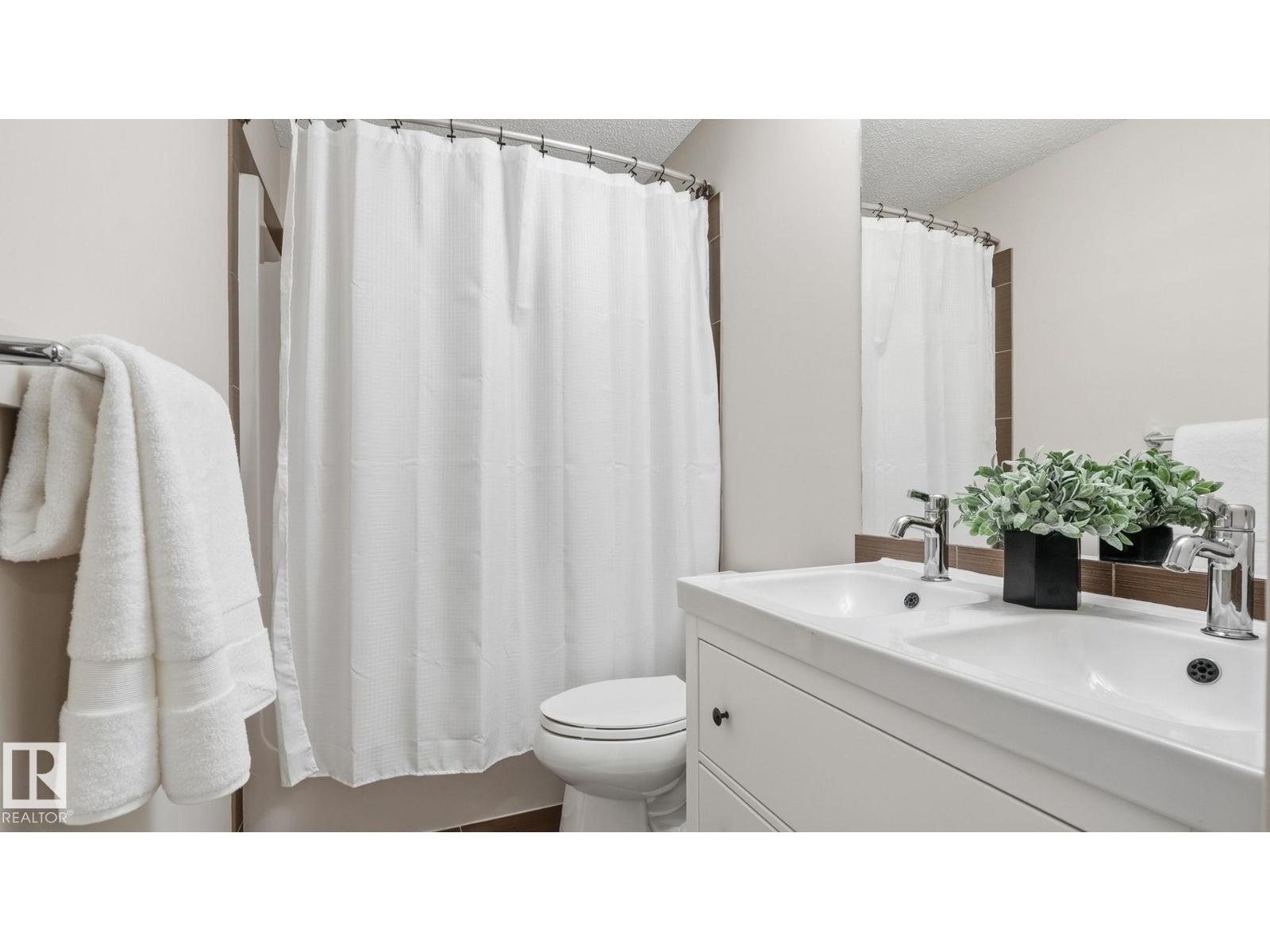 1832 56 St Sw Property Photo 38