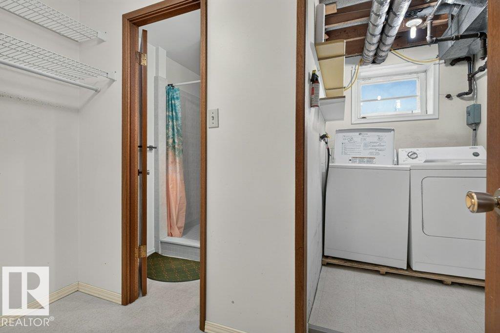 9026 92 St Nw Property Photo 24