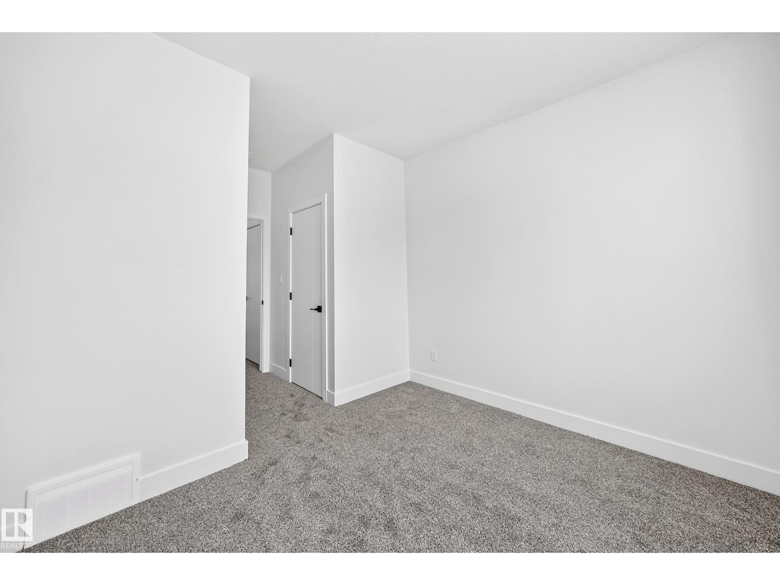 77 Elliott Wd Property Photo 37