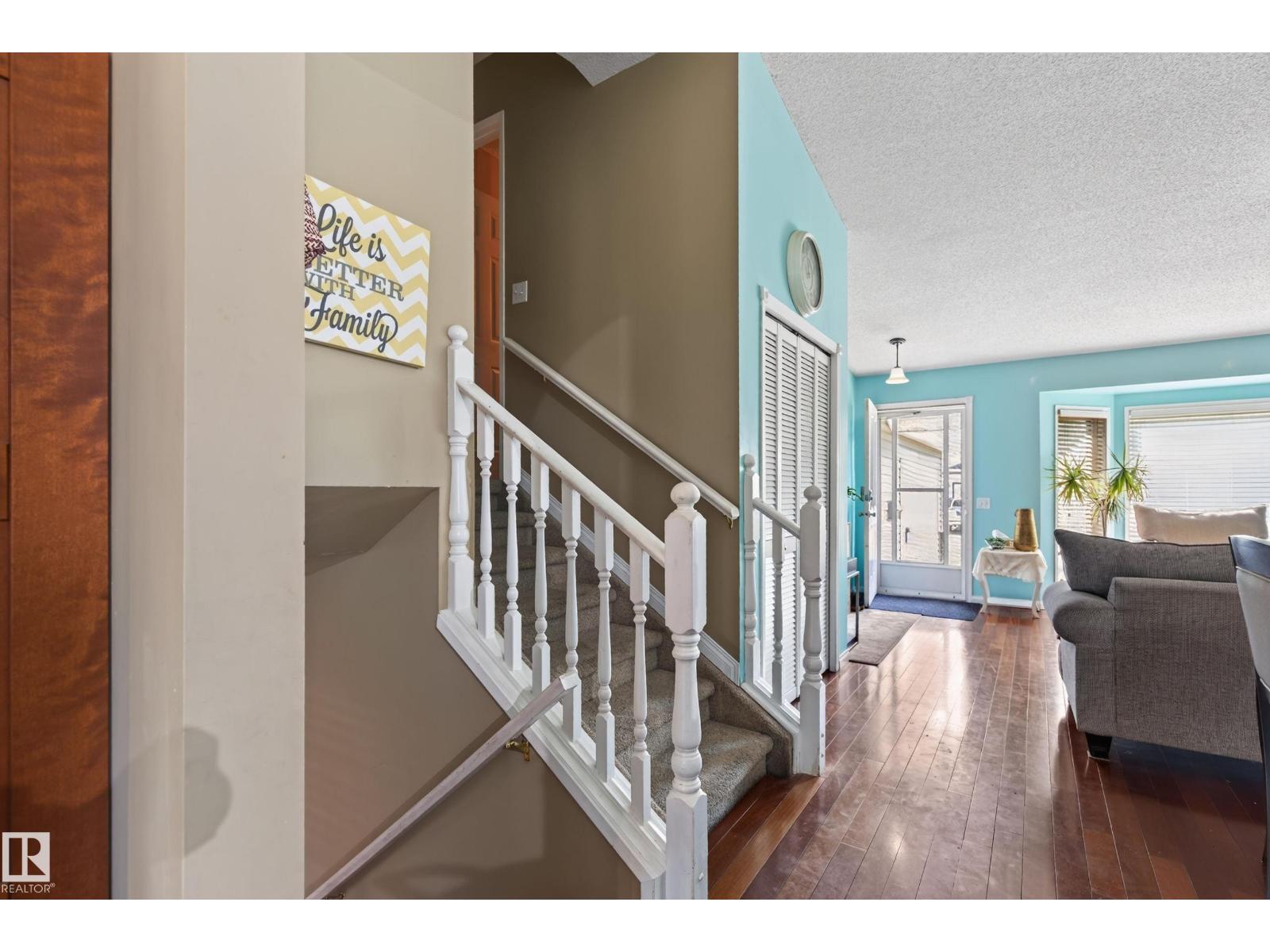 19040 70 Av Nw Property Photo 15