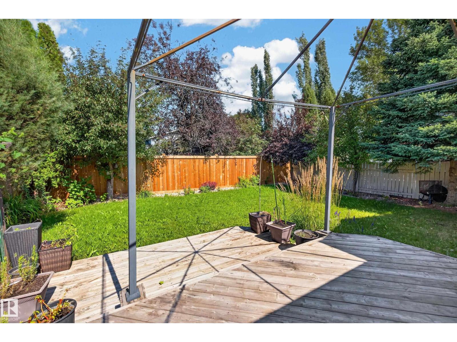 19040 70 Av Nw Property Photo 35