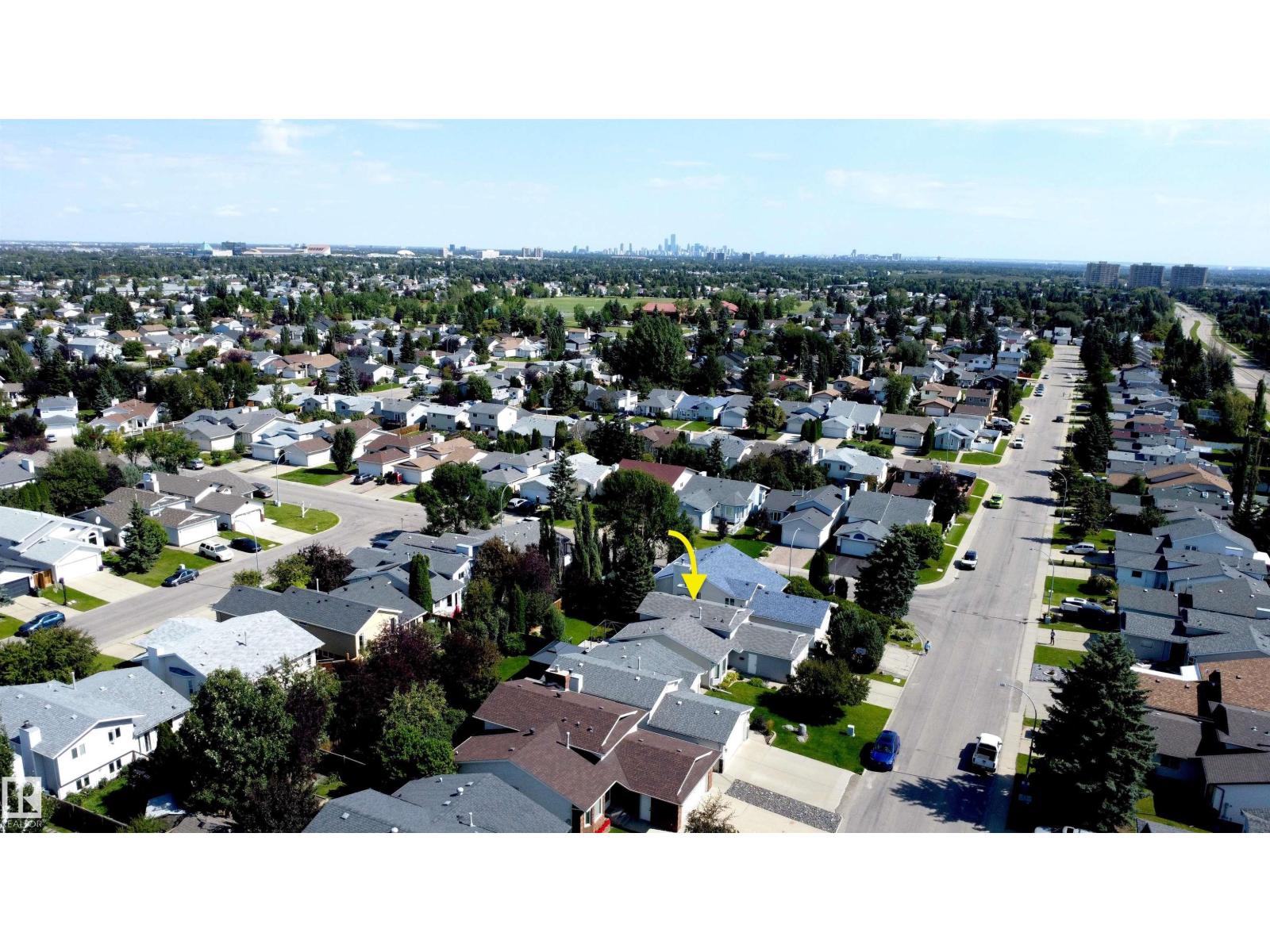 19040 70 Av Nw Property Photo 38