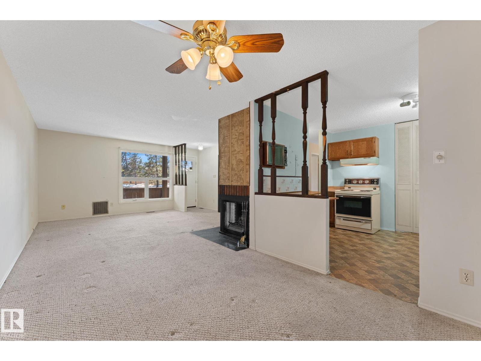 164 Surrey Gardens Nw Property Photo 12