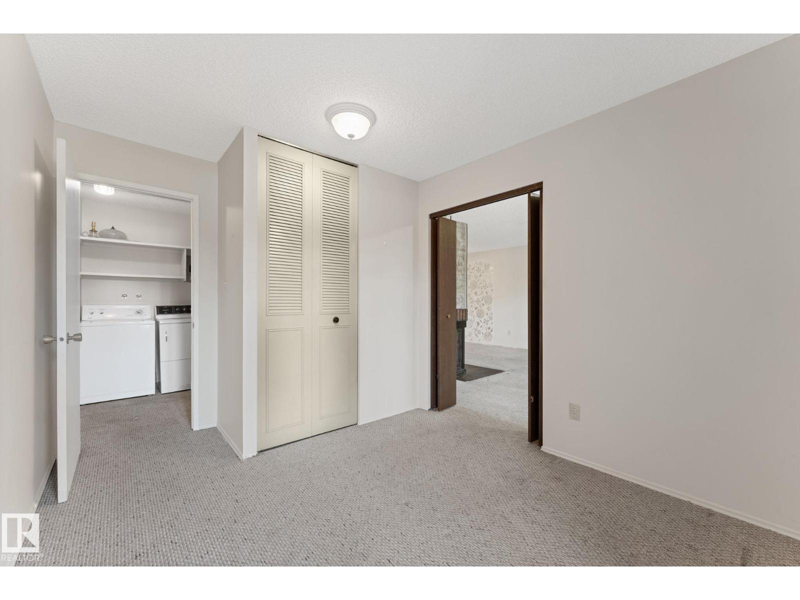 164 Surrey Gardens Nw Property Photo 21