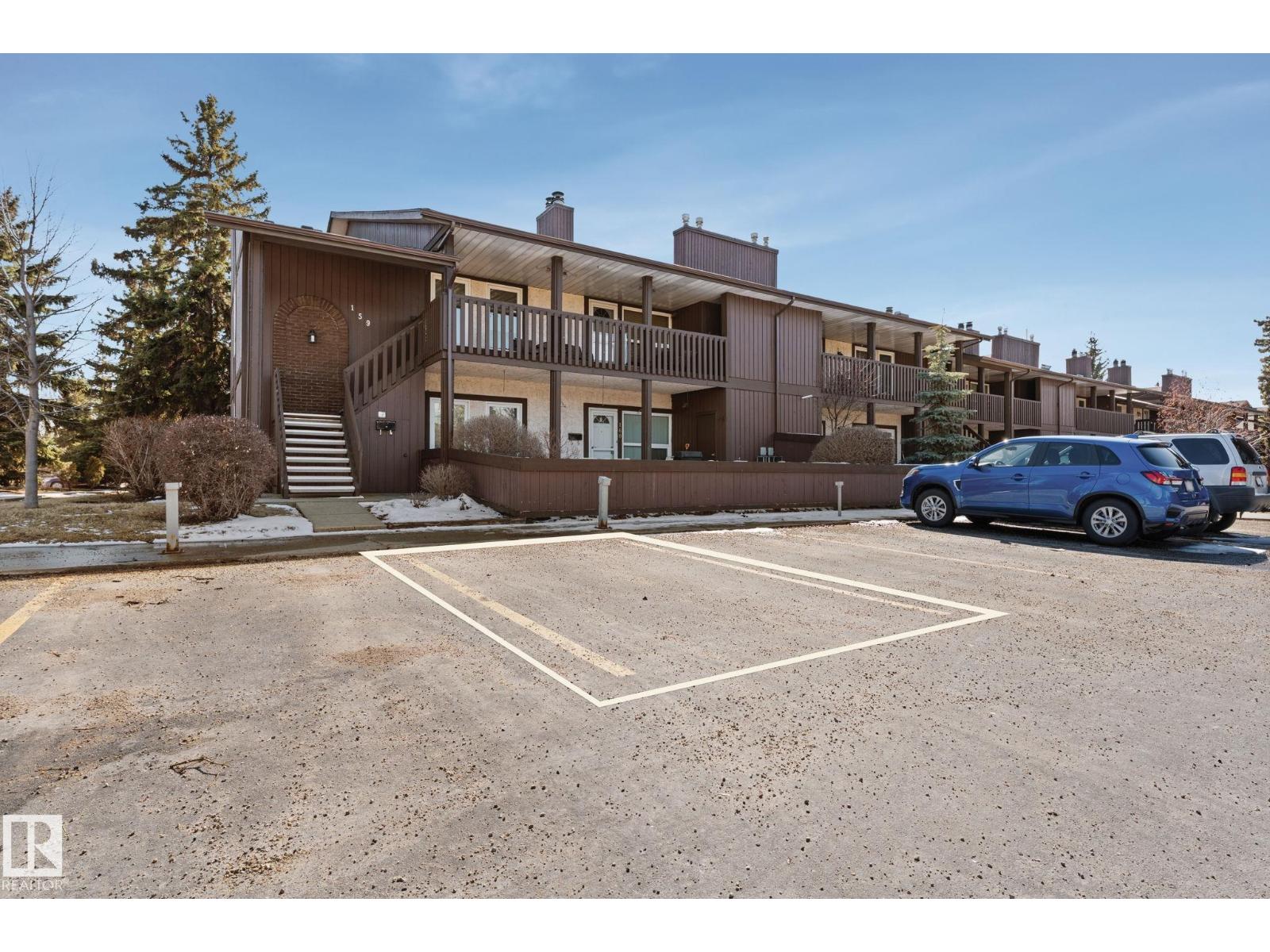 164 Surrey Gardens Nw Property Photo 27